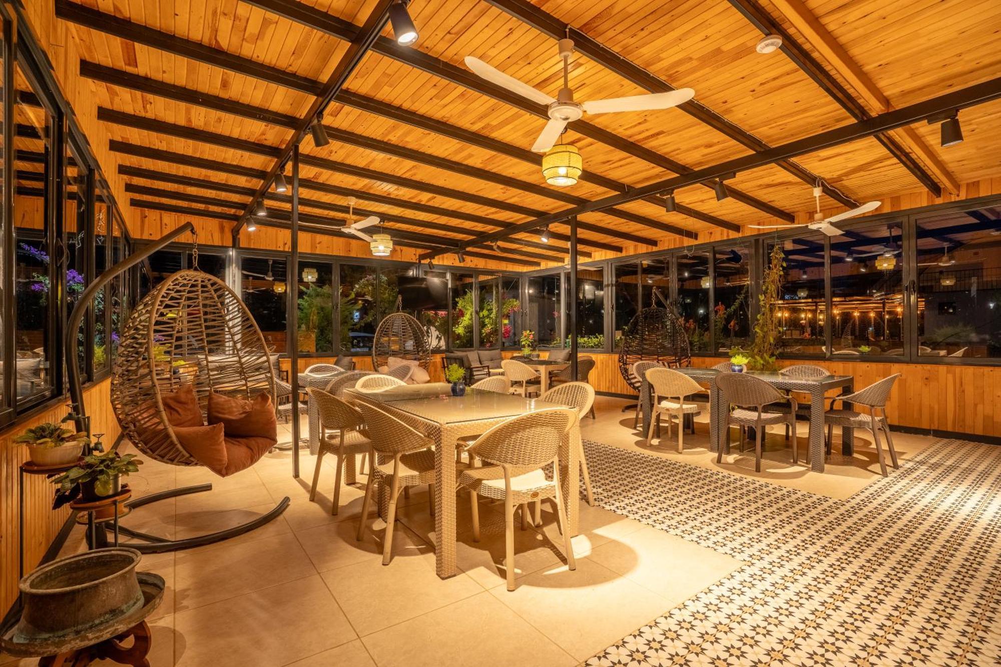 Karaöz Sapphire Bungalows Kumluca Bagian luar foto