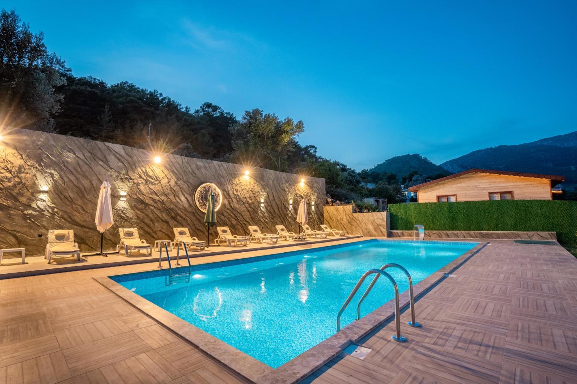 Karaöz Sapphire Bungalows Kumluca Bagian luar foto