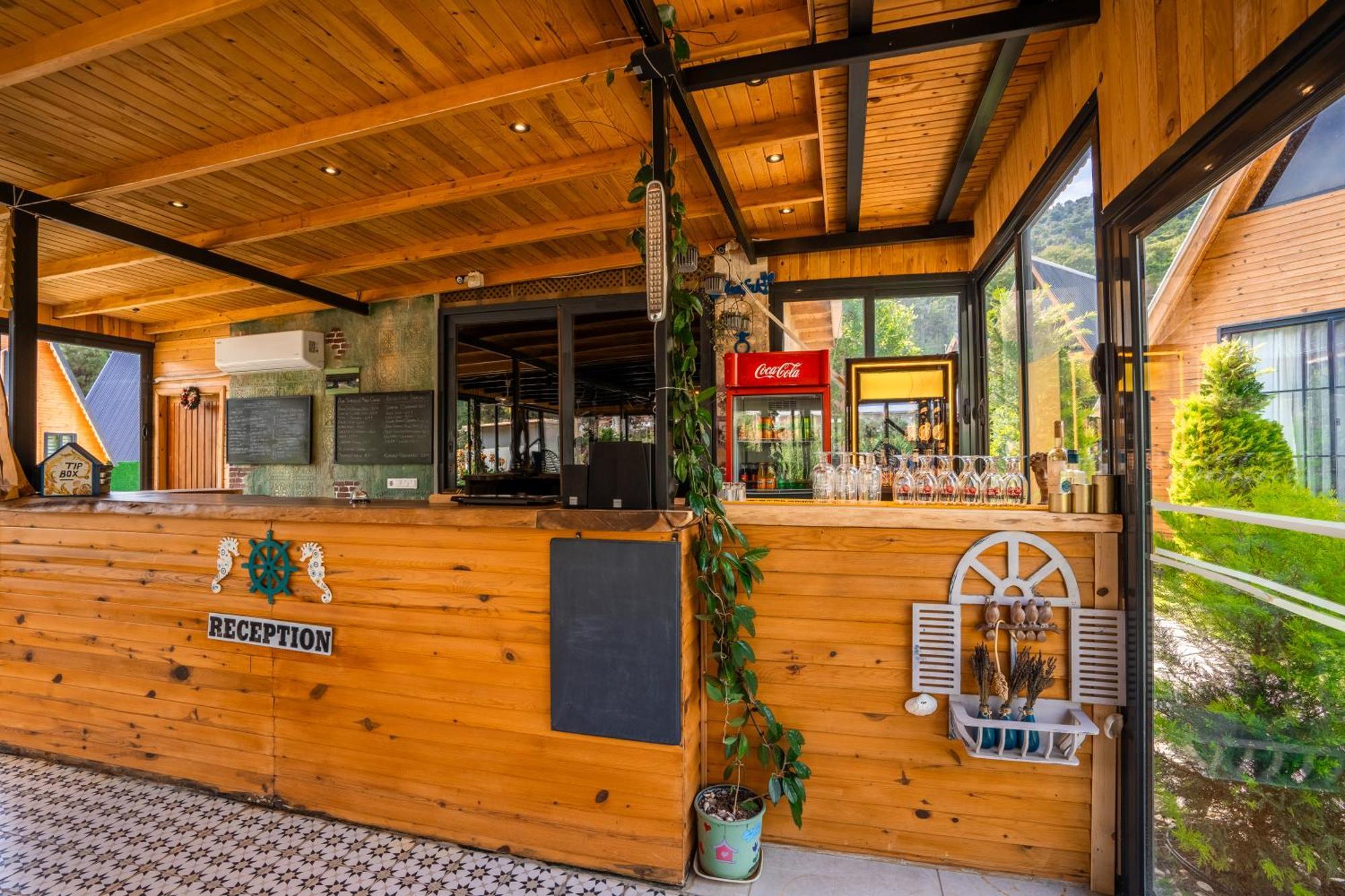 Karaöz Sapphire Bungalows Kumluca Bagian luar foto