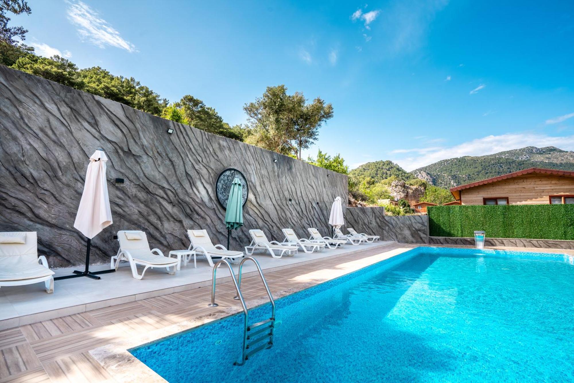 Karaöz Sapphire Bungalows Kumluca Bagian luar foto