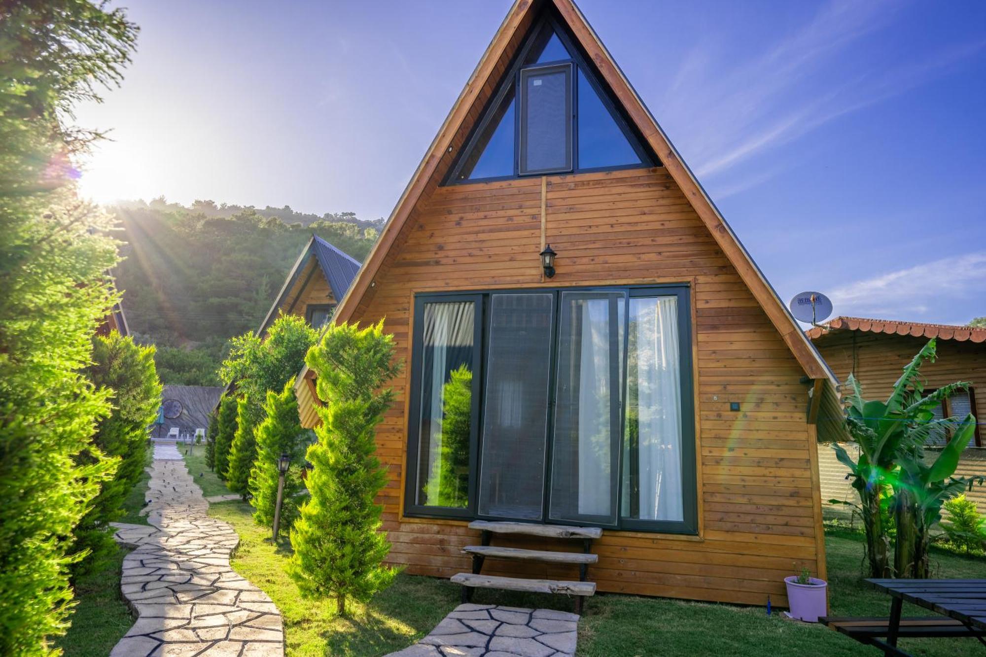 Karaöz Sapphire Bungalows Kumluca Bagian luar foto