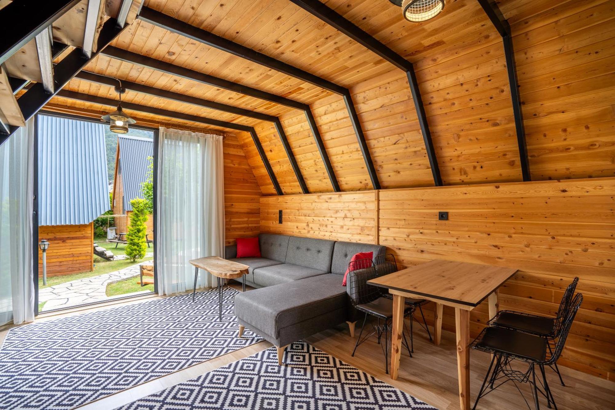 Karaöz Sapphire Bungalows Kumluca Bagian luar foto